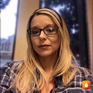 Meet your Posher, Celeste